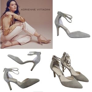 Adrienne Vittanini Taupe Suede Heels Size 9M